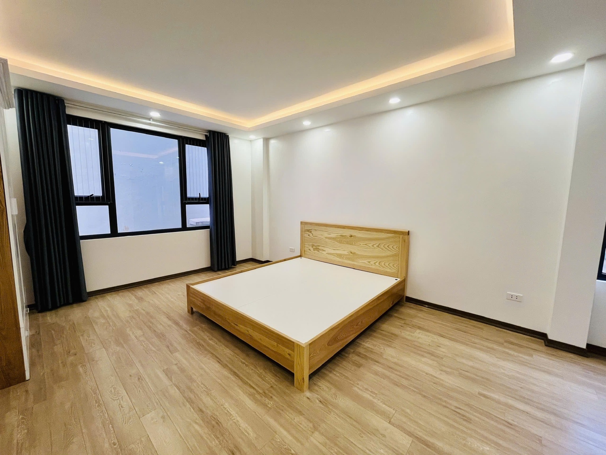 BÁN NHÀ XUÂN LA – 7 TẦNG THANG MÁY – Ô TÔ TRÁNH – CỰC HIẾM – 25 TỶ - Ảnh 2